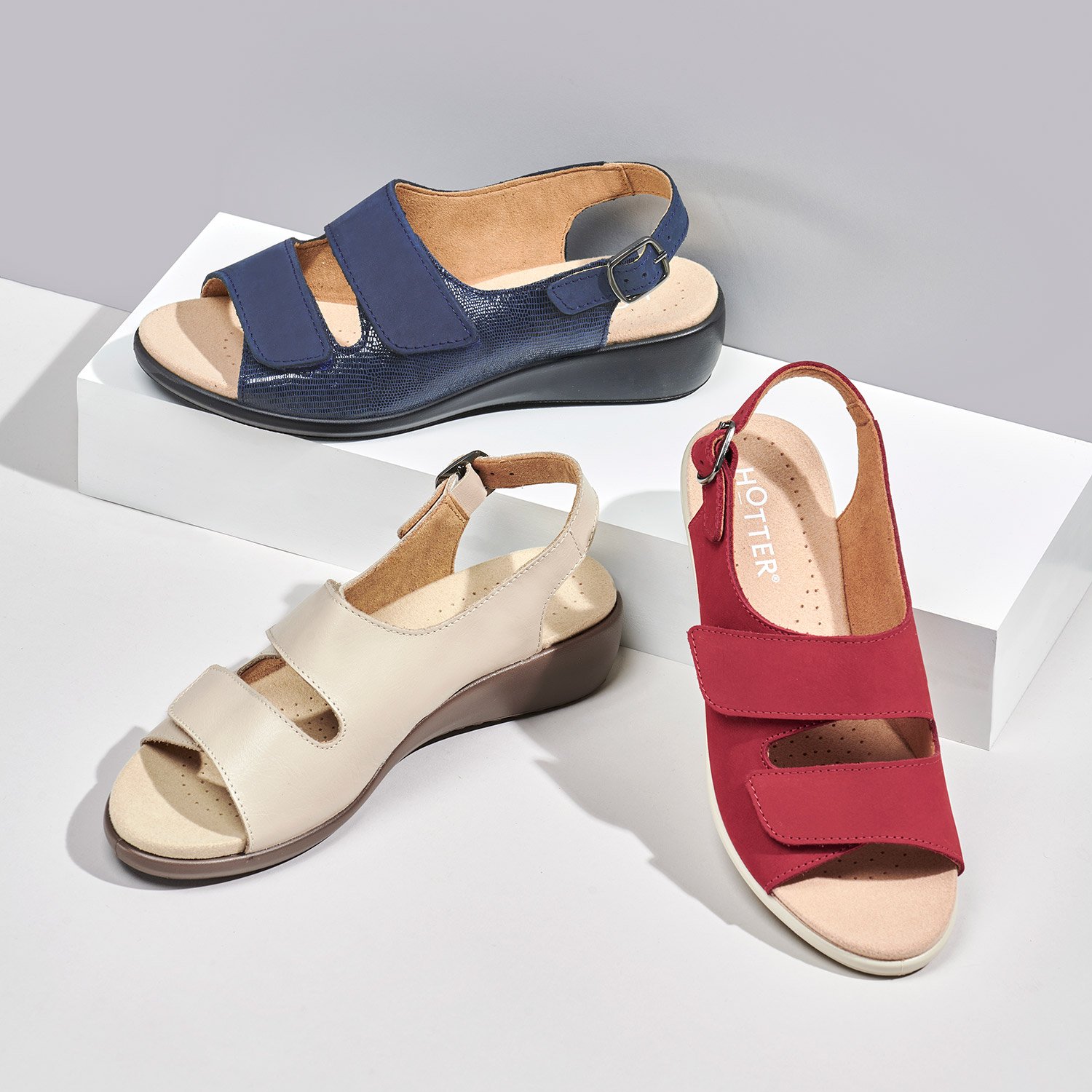 Easy II Sandals